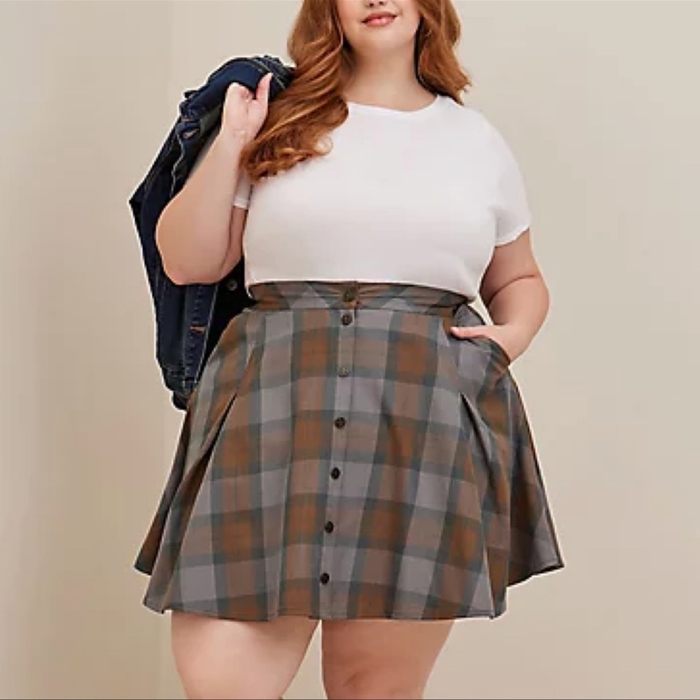 Exclusive Torrid Collection “Outlander the Series” women’s plaid skirt size 24